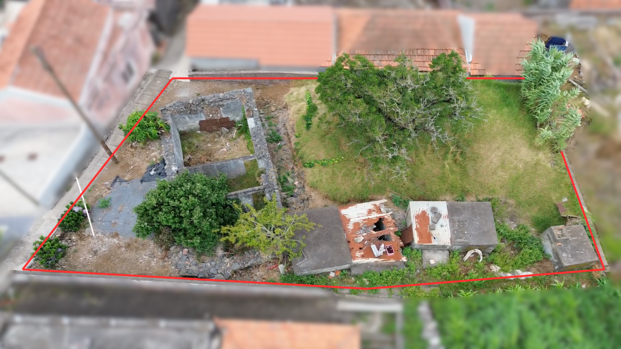 Fotografia 4 de Casa em Ruínas com Vista Montanha em Ponta do Pargo, Madeira + Garagem 40m²