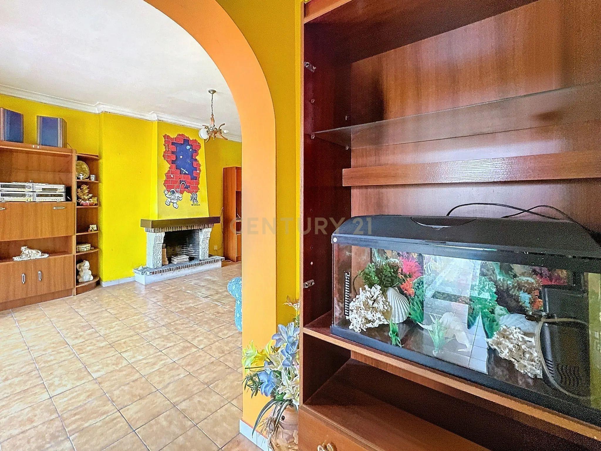 Fotografia 7 de Apartamento T2  - Arrendamento - Bem localizado na Nazaré