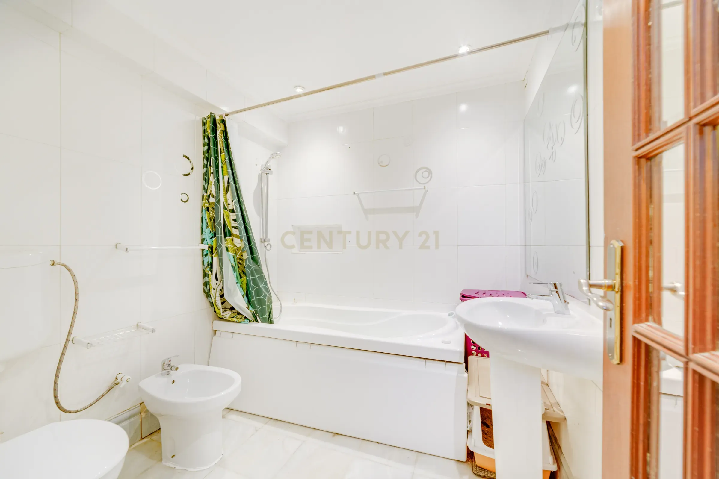 Apartamento T3 - Bairro dos Lóios - Lisboa - Image 12