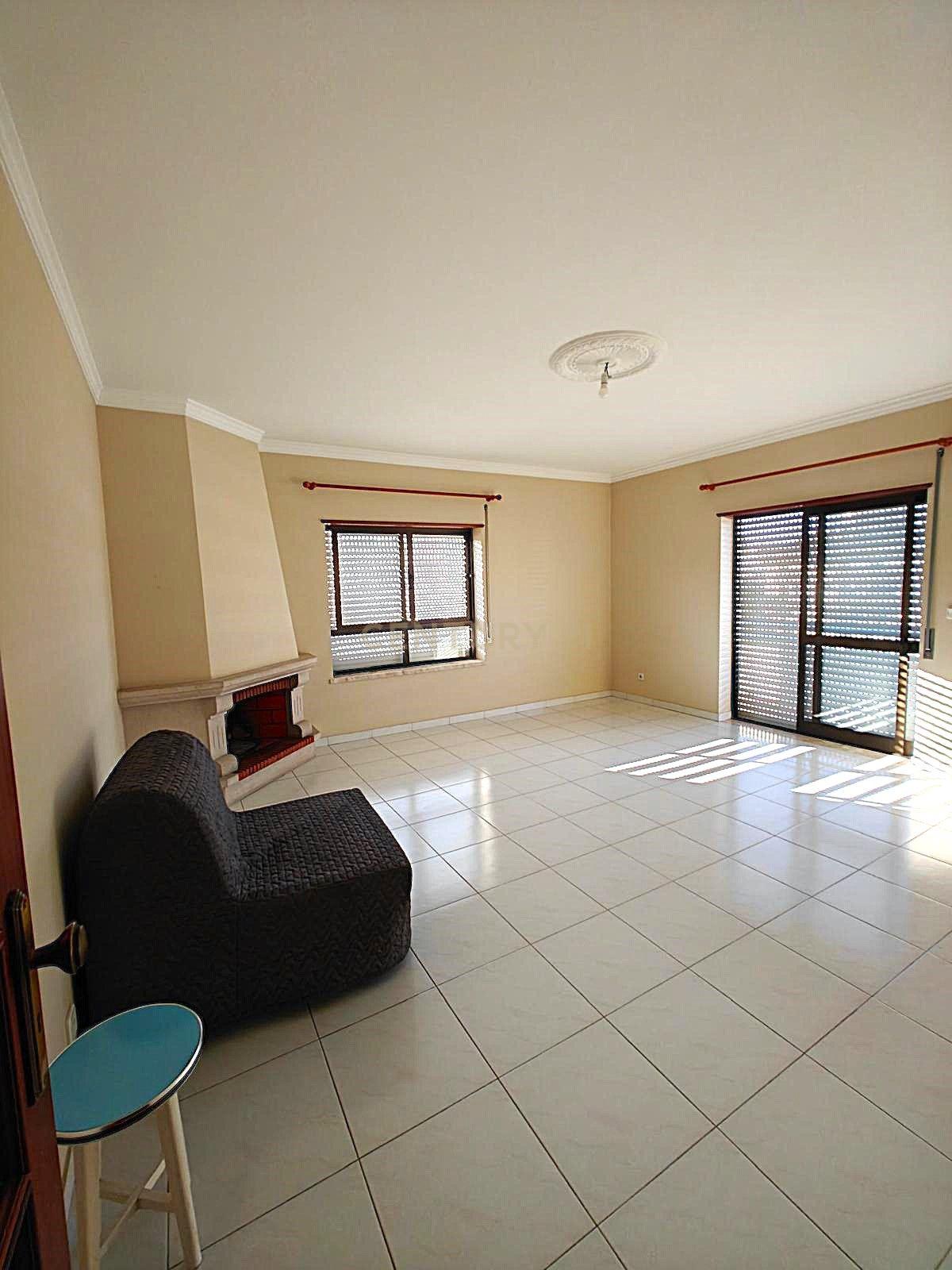 Apartamento T2 à venda em Fátima, Ourém — foto 2