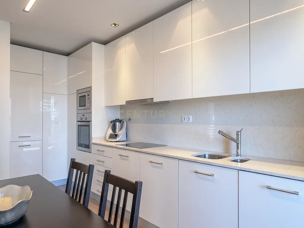DUPLEX T4 +1 | TERRAÇOS D’AMORA - SEIXAL - Image 12