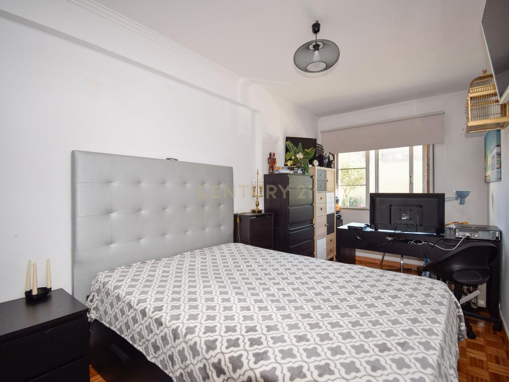 Apartamento T2 em Linda-a-Velha, Oeiras - Image 16