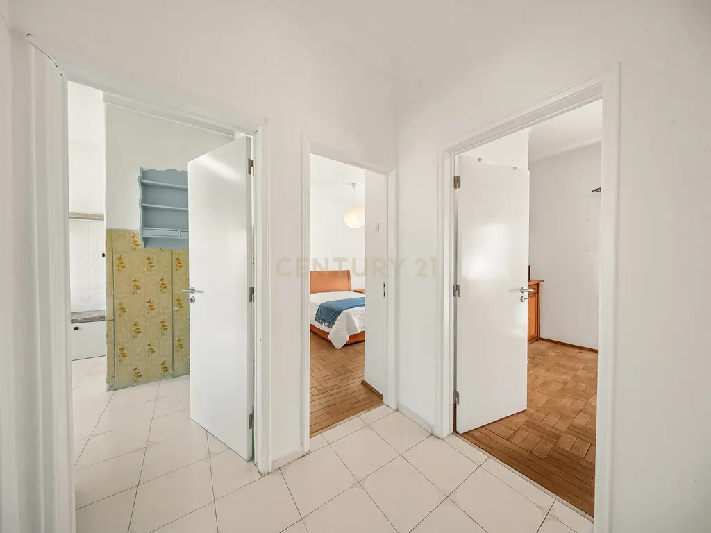 Moradia T4 em Agualva-Cacém (RESERVADO) - Image 16