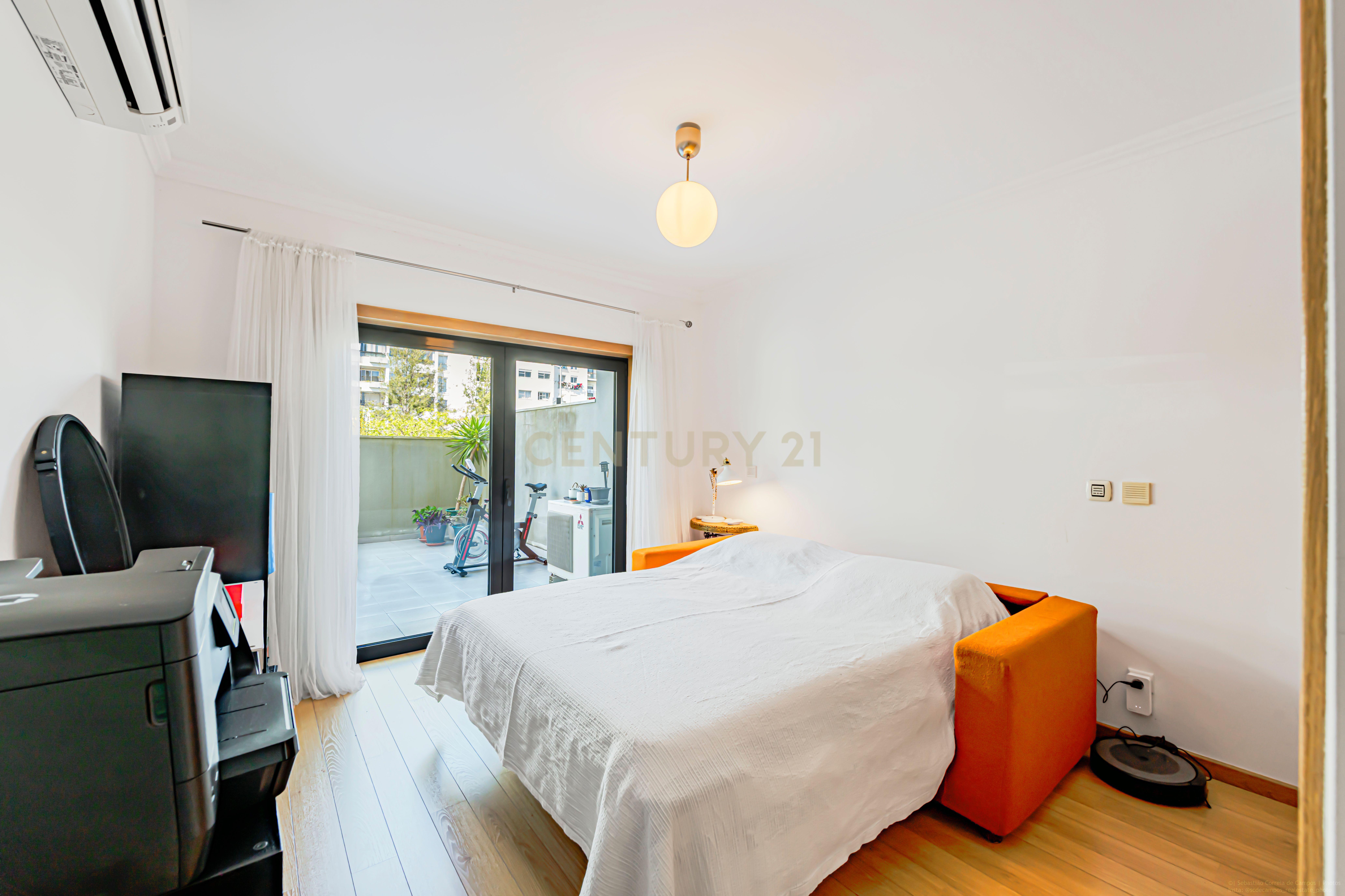 Apartamento T3 em Cascais com Terraço - Image 4