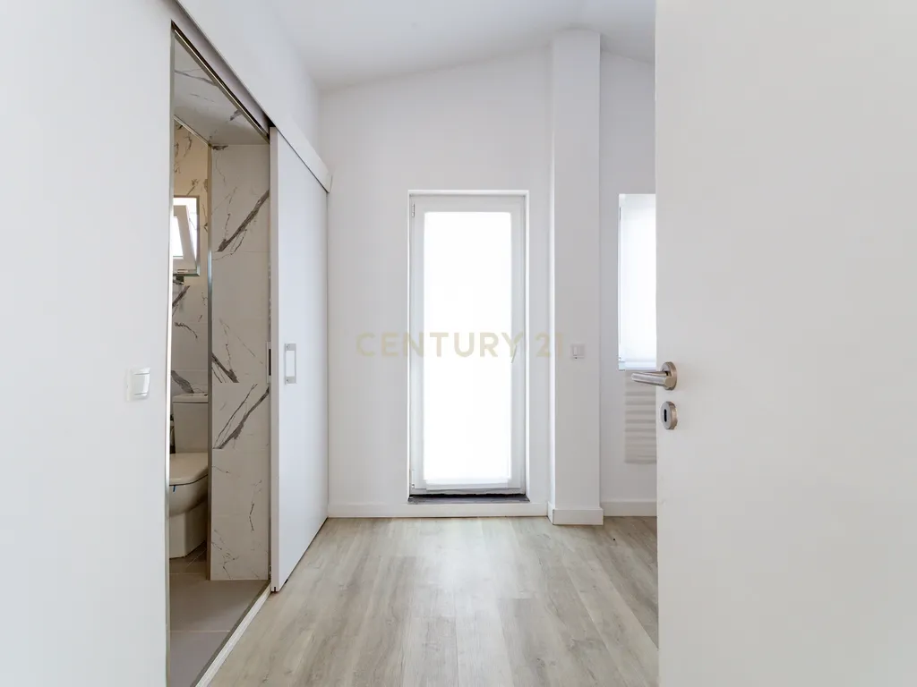 Penthouse T3 com vista mar e serra - Cascais - Image 23