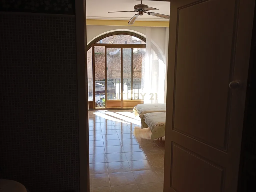 Apartamento Espetacular em Cáceres com Vista e Varandas - Image 24