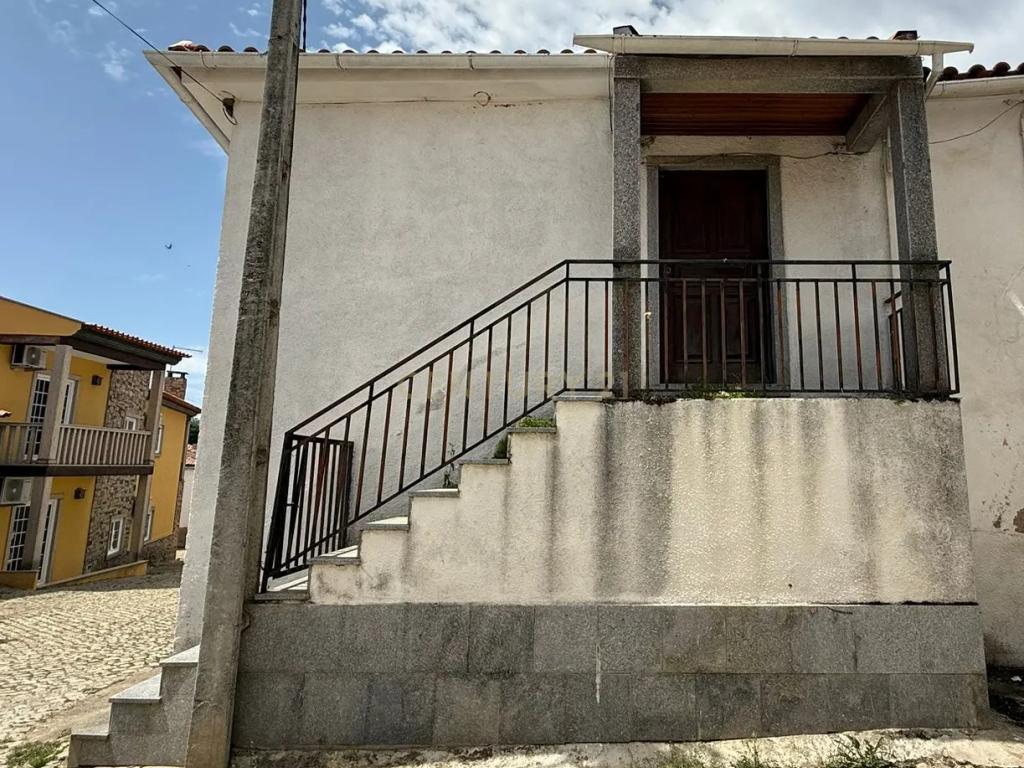 Moradia T2, CAMPO DE VÍBORAS (concelho de Vimioso) - 57 000,00€ - Image 6