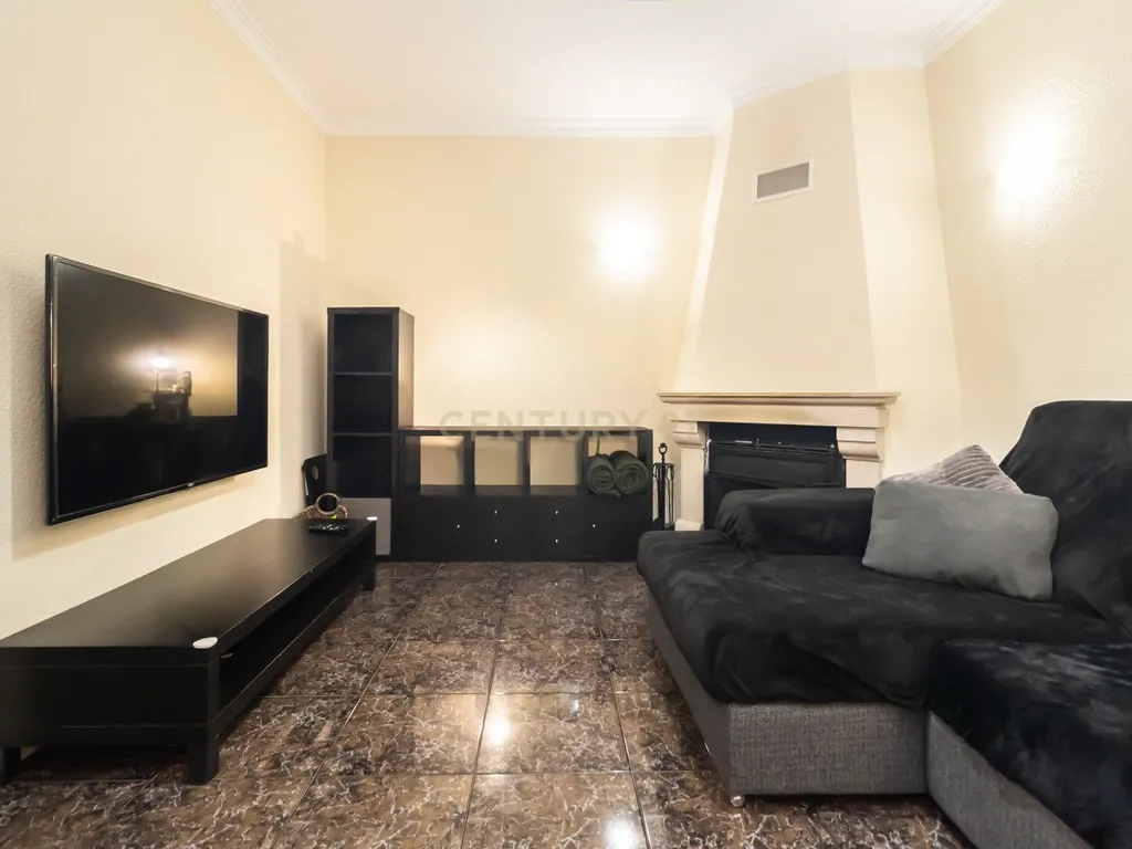 Viva com conforto no coração de Setúbal – Excelente Apartamento T3 nos Pinheirinhos - Image 21