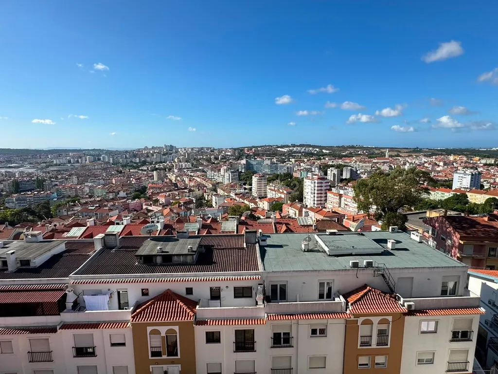 Apartamento T4 para Arrendamento | Mina de Água – Amadora - Image 13