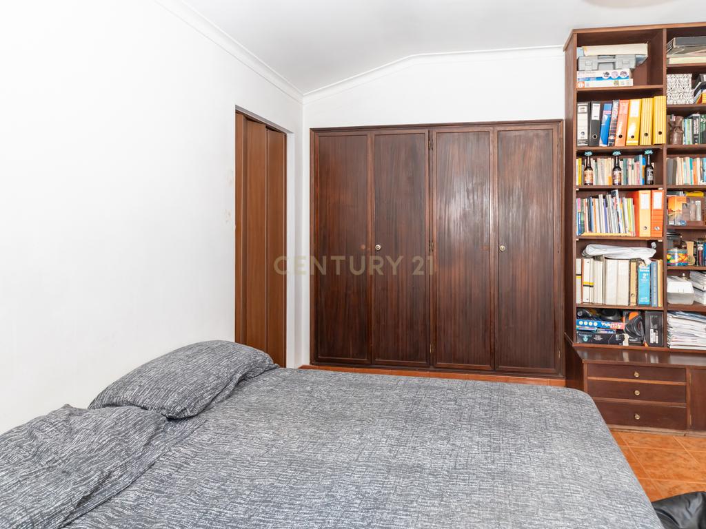 Moradia T5 no centro da Quinta do Conde – Espaço, Conforto e Localização Perfeita - Image 41