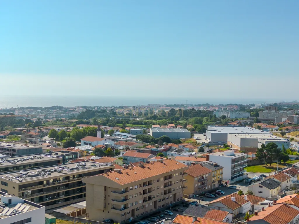 Penthouse T4 Madalena - Image 1