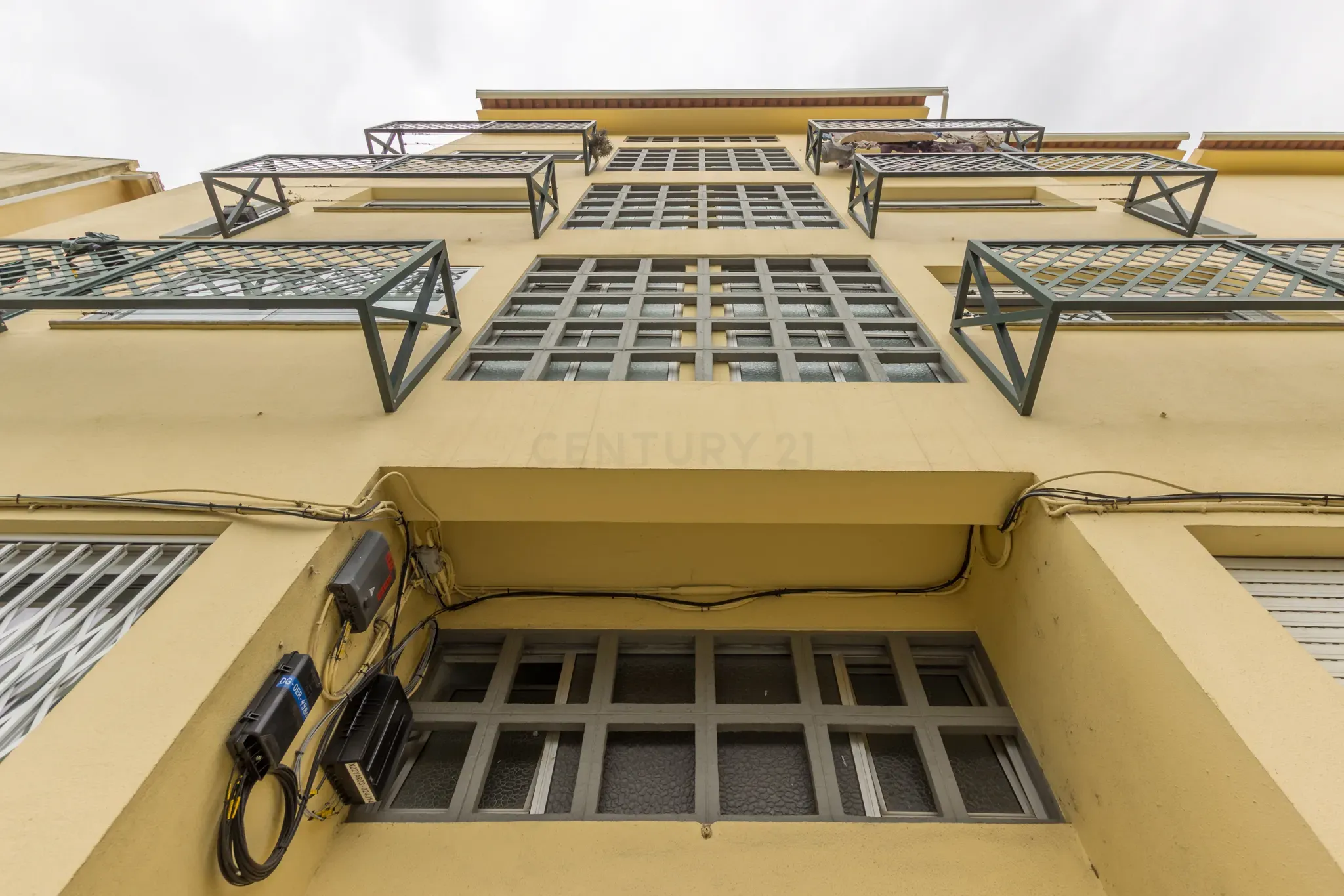 Apartamento T3 - Paço de Arcos - Image 25