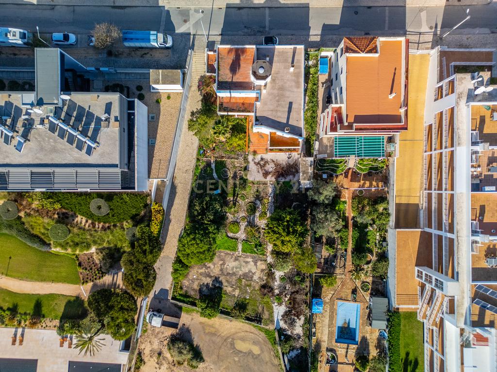 Terreno Urbano na 1.ª Linha da Ria Formosa com Projecto em Aprovação – Fuseta - Image 13