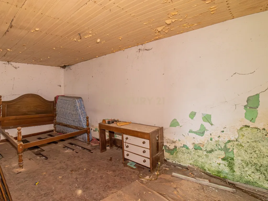 Casa em Ruínas com Jardim em Anais, Ponte de Lima - Image 9