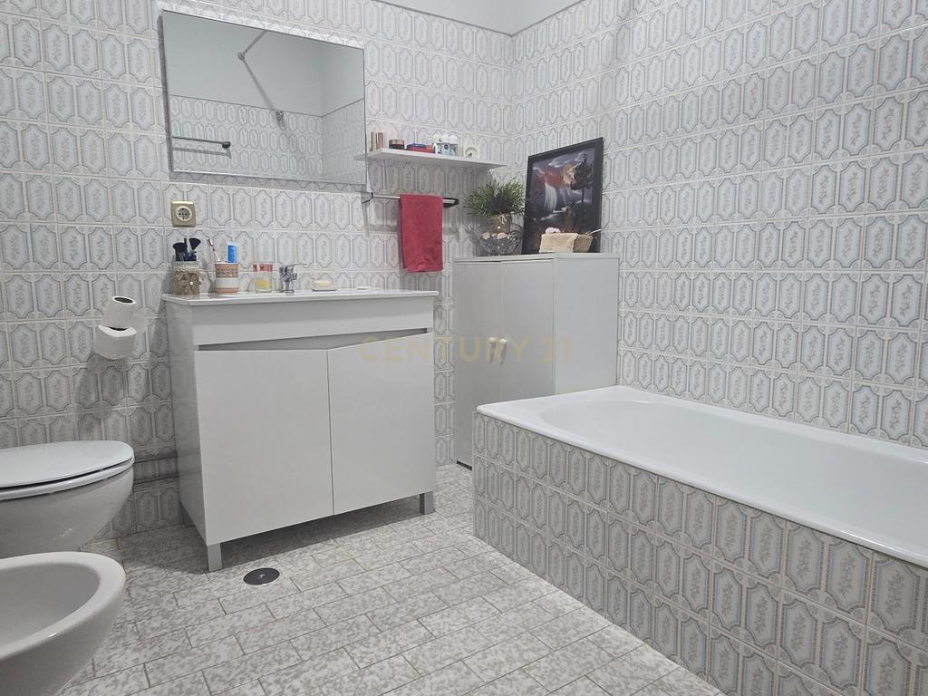 Apartamento T3 em Viana do Castelo com Varanda e Boa Localização - Image 14