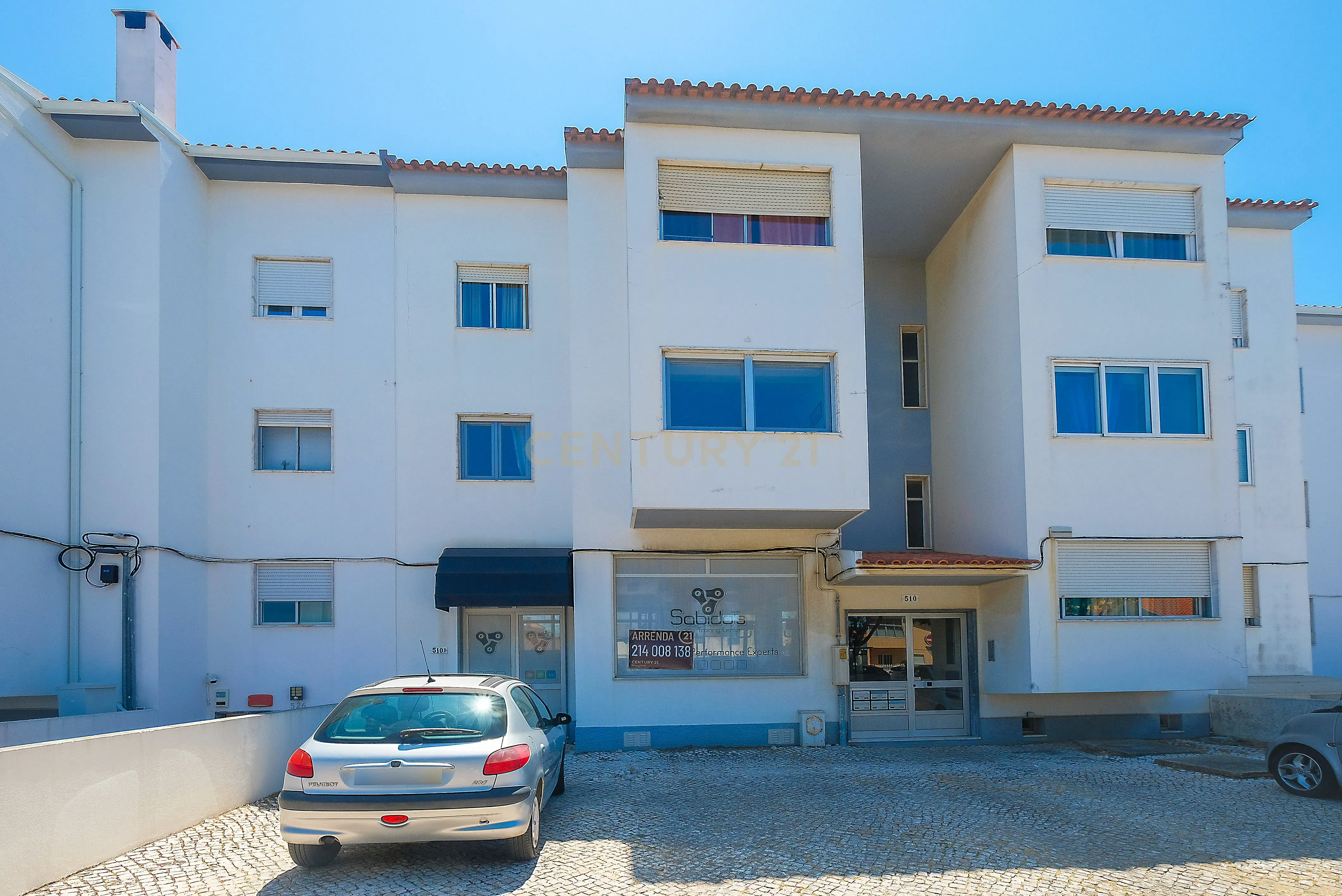 Loja Comercial para Arrendamento | 150 m² | São Domingos de Rana