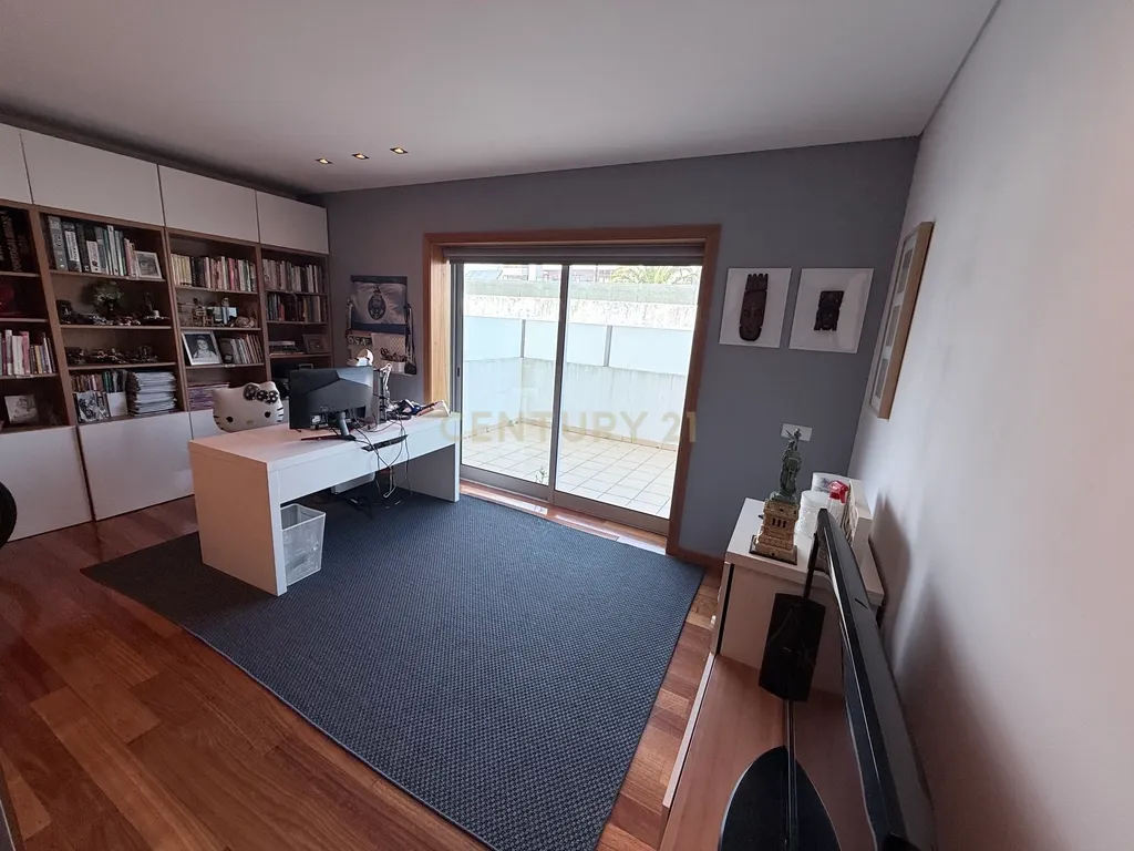 A casa ideal para a sua família na Póvoa de Varzim - Image 11