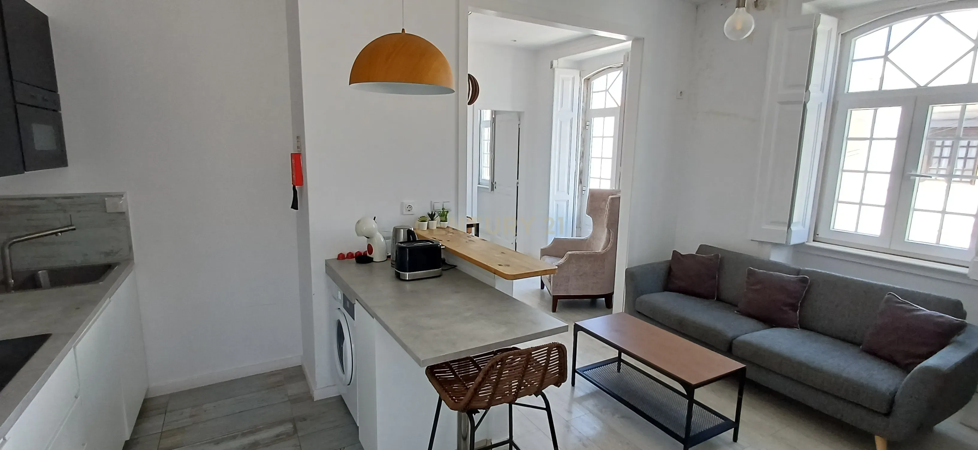 Fotografia 11 de MORADIA DE CHARME NO CORAÇÃO DE SINTRA * 3 Apartamentos * 6 quartos