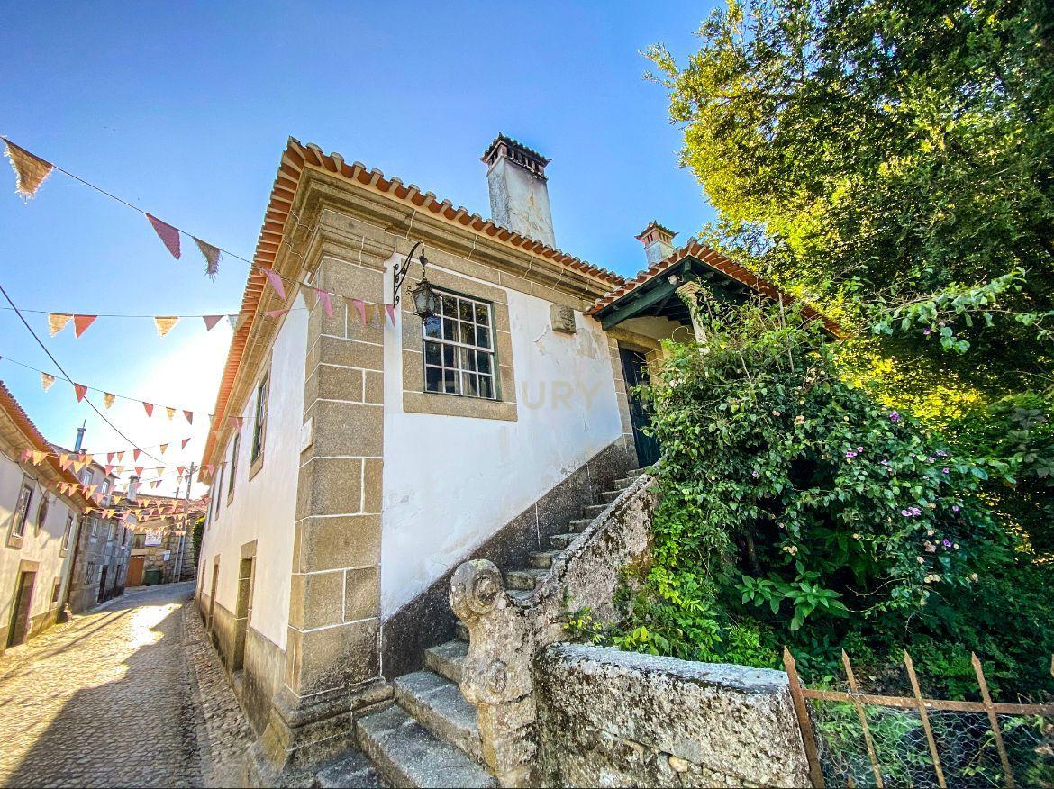 Sumptuosa e ancestral moradia para habitação particular ou turismo de habitação, com onze quartos, no centro de Oliveira do Conde, Carregal do Sal - Image 59