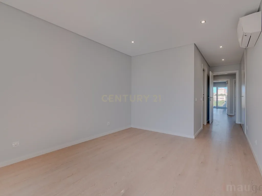 T3 | QUINTA DAS MARIANAS, CARCAVELOS | QUALIDADE E CONFORTO - Image 28