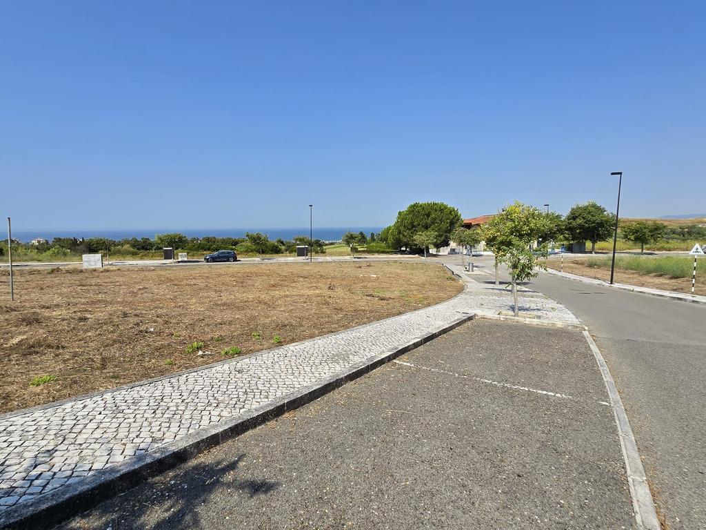 710 m² de Exclusividade num Novo Condomínio na Aldeia dos Capuchos. - Image 35