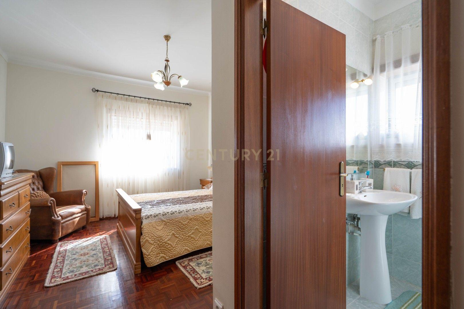 Apartamento T3 à venda em Serpins, Lousã — foto 32
