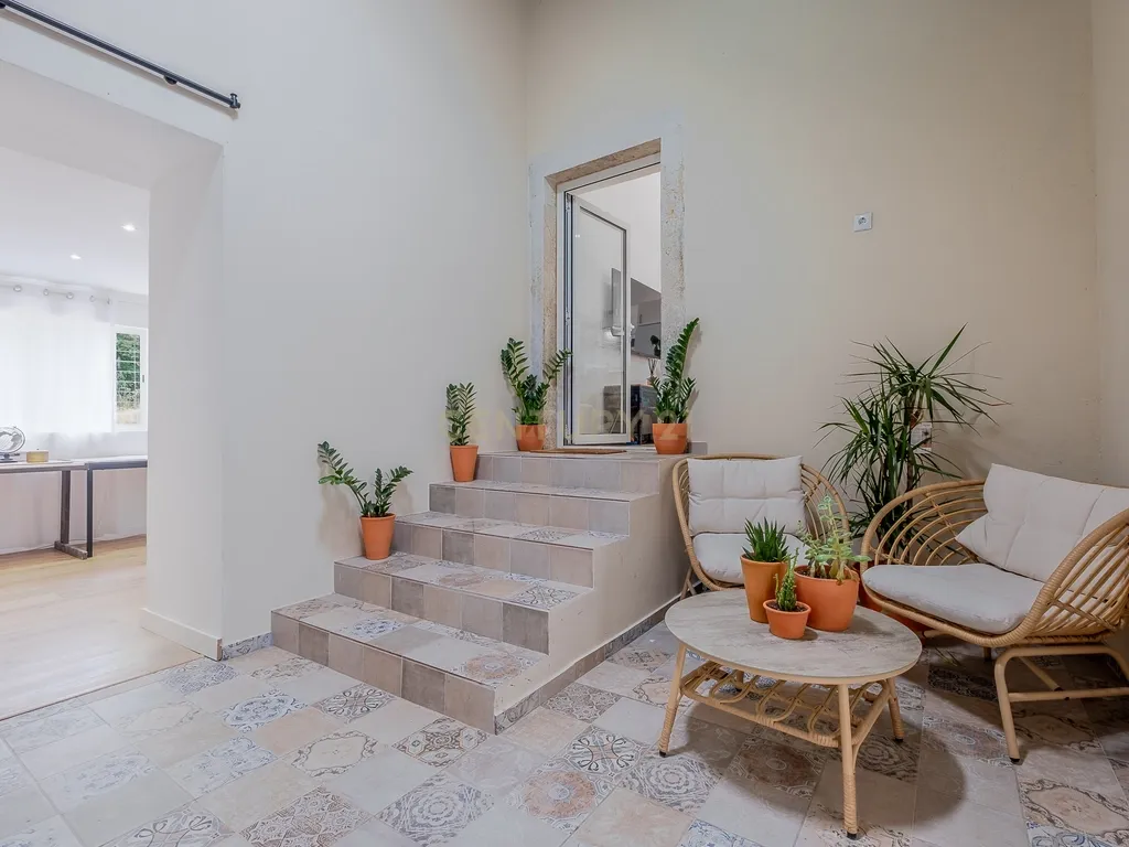 Moradia T3 com Entrada Independente para T1 – À Venda em Freiria, Sobral de Monte Agraço - Image 25