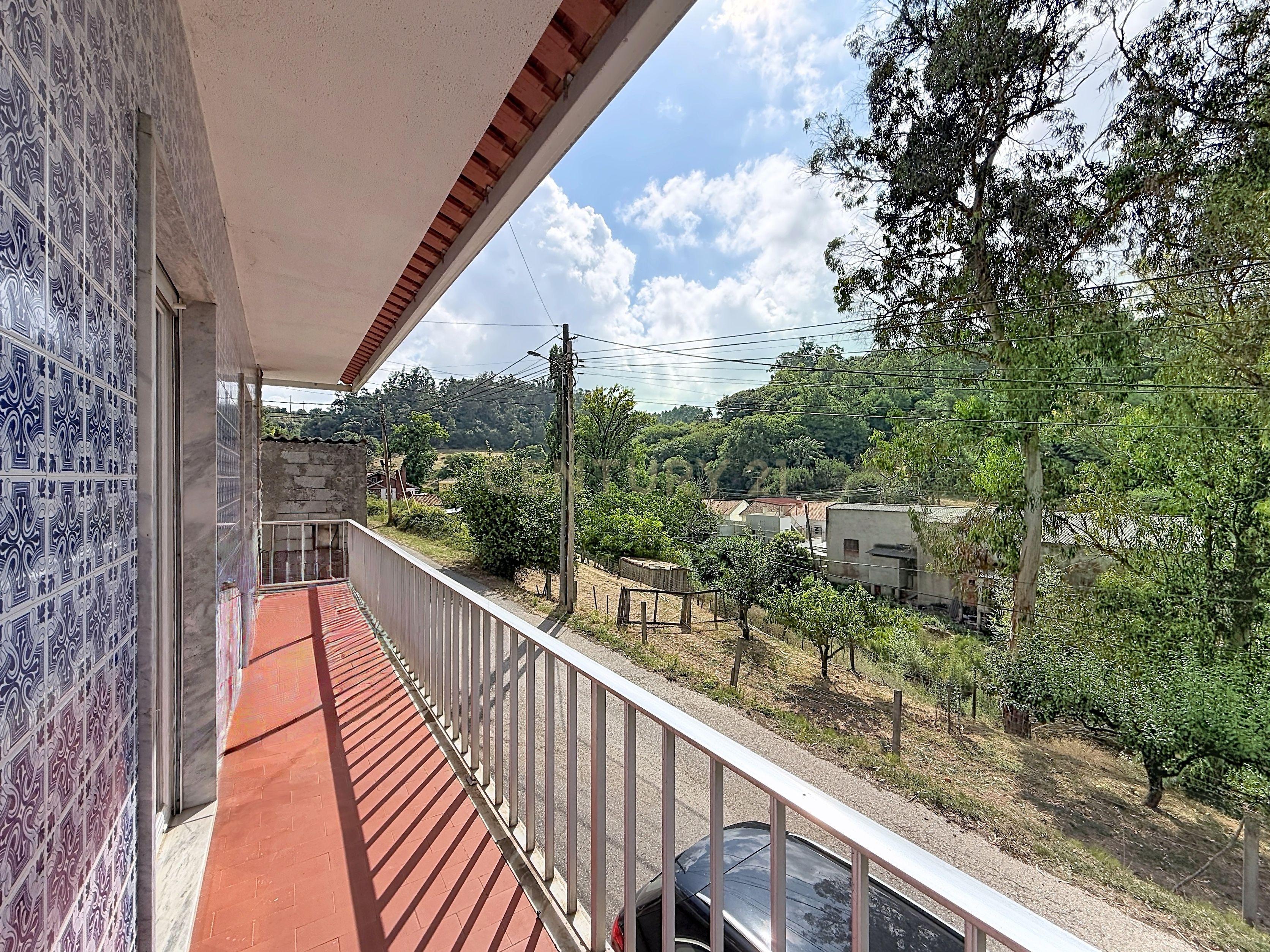Fotografia 7 de Casa T2  + 1 em, Alcobaça - Vista Deslumbrante para a natureza1 k de Alcobaça