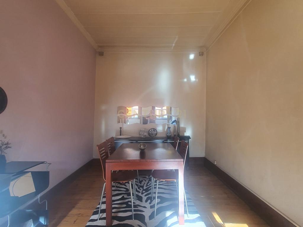Apartamento T2 em Alcantara em Localização Privilegiada - Image 11