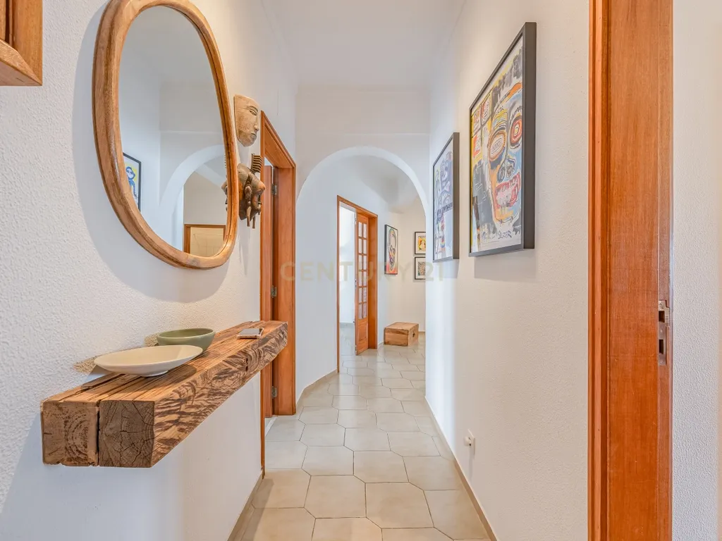 Apartamento T3 com 2 WC, Arrecadação e Terraço com Vista Mar | Ameijeira, Lagos - Image 13