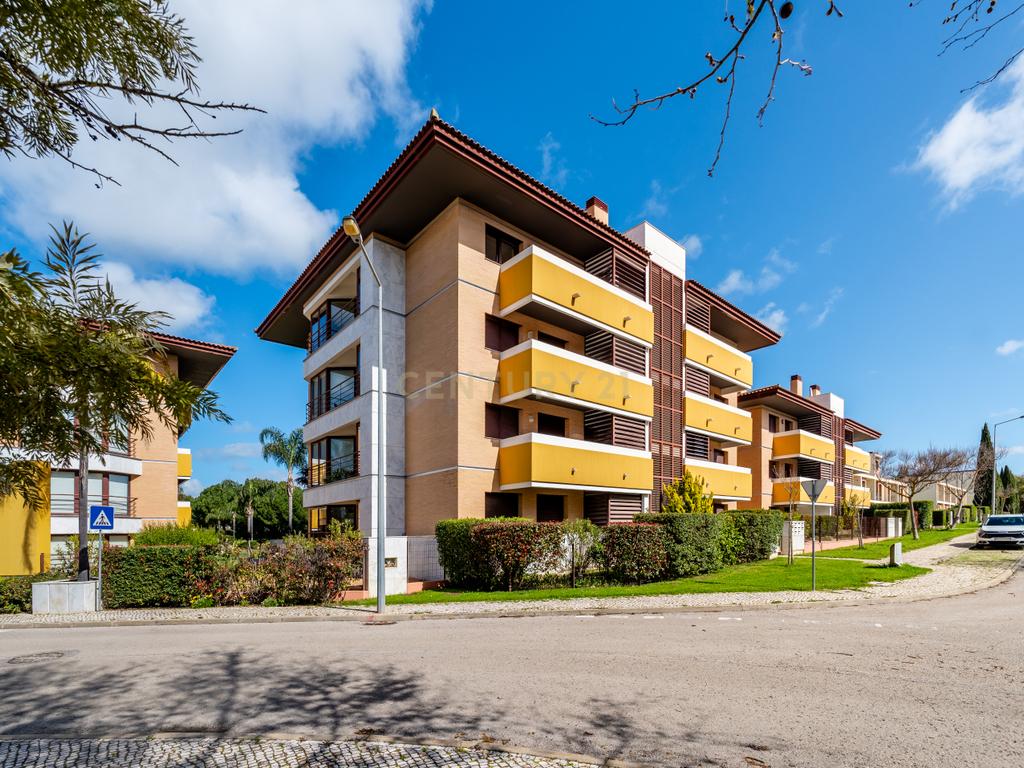 Apartamento T2 em Condomínio Privado – Monte Laguna, Vilamoura - Image 3