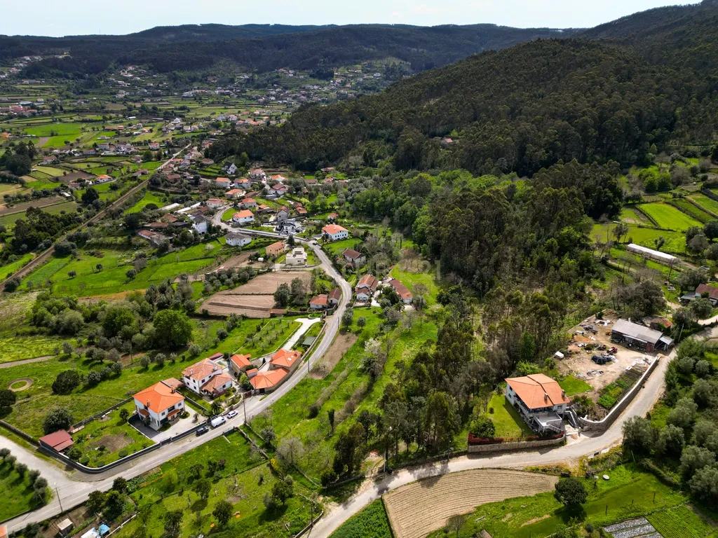 Terreno de construção em Braga, Barcelos - Oportunidade Única! - Image 9