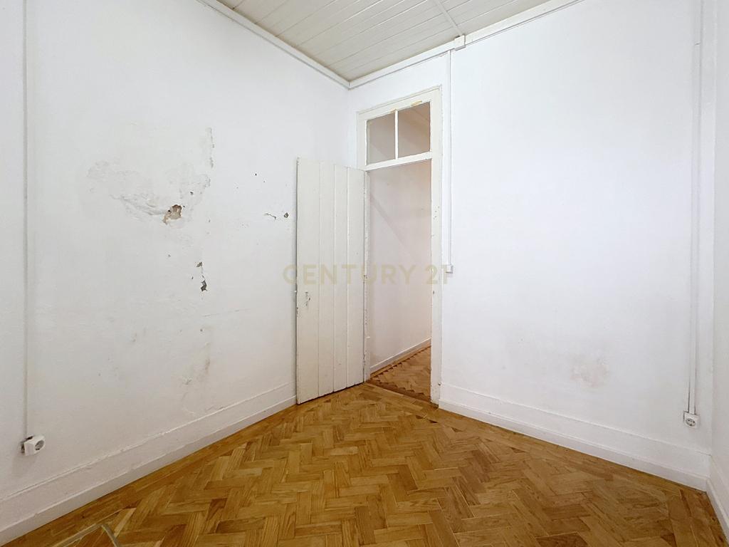 Loja Comercial em Zona Central de Alcobaça – 50 m² - Image 10
