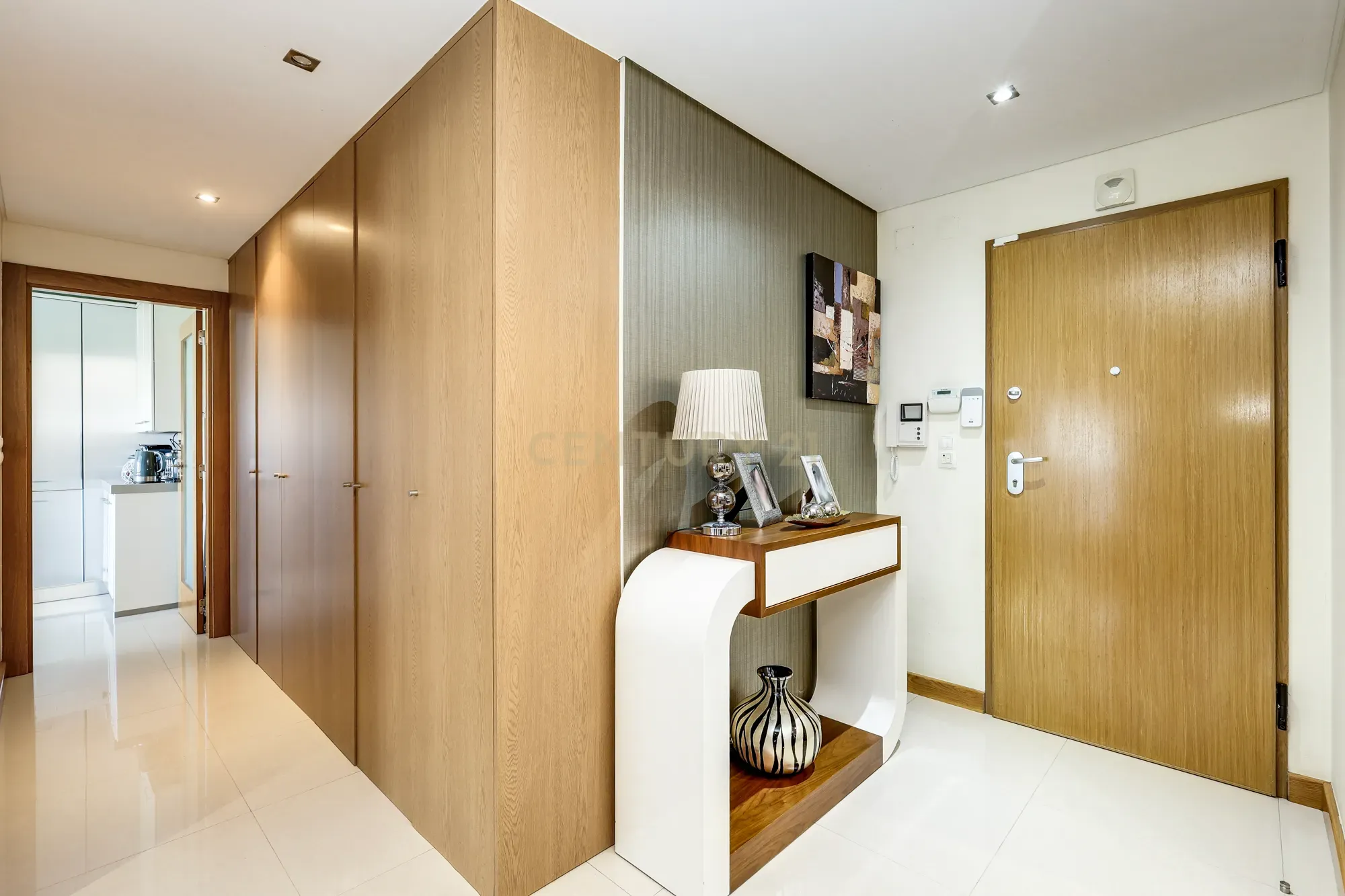 Fotografia 9 de Excelente apartamento T1 na Amadora (Atalaia - Damaia de Cima) com BOX