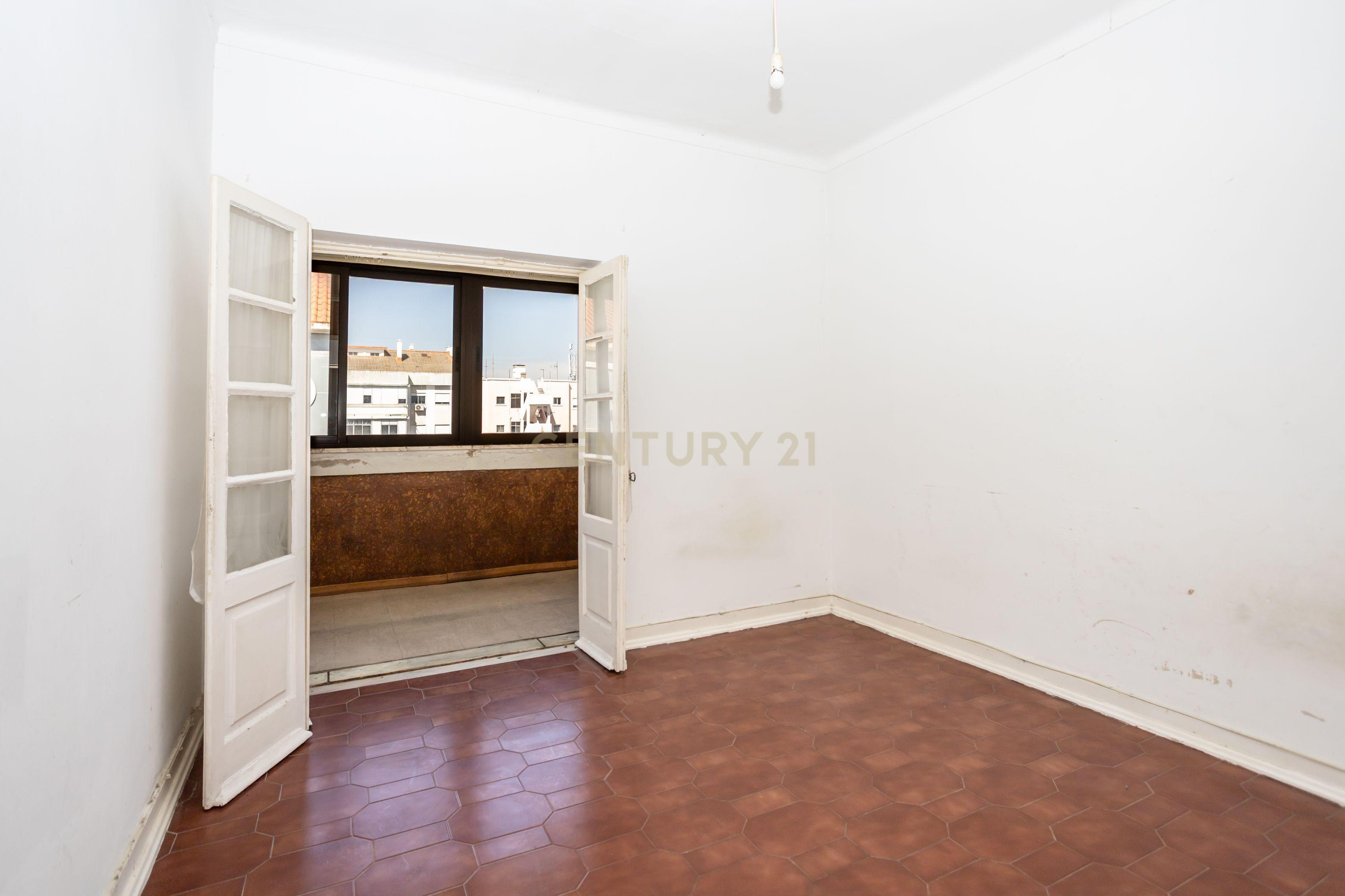 Fotografia 12 de Apartamento T2 em Barreiro