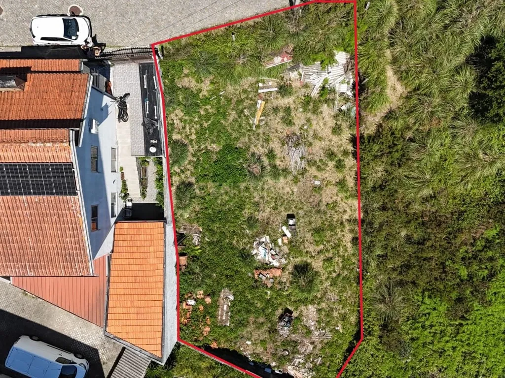 TERRENO PARA CONSTRUÇÃO | 330M2 | RC E 1 ANDAR | GONDOMAR - Image 2
