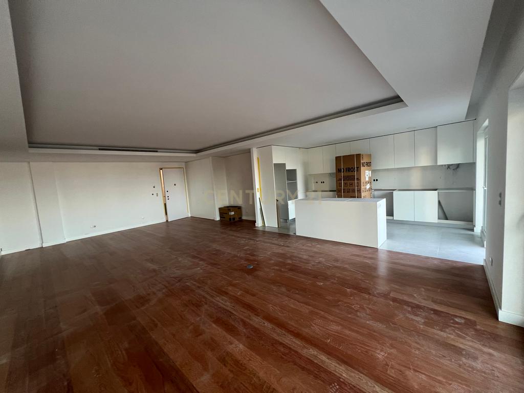 T3 NOVO em fase final de construção com vista rio | Iria Rio Residence — Santa Iria de Azoia | Ref.ª 4F - Image 7