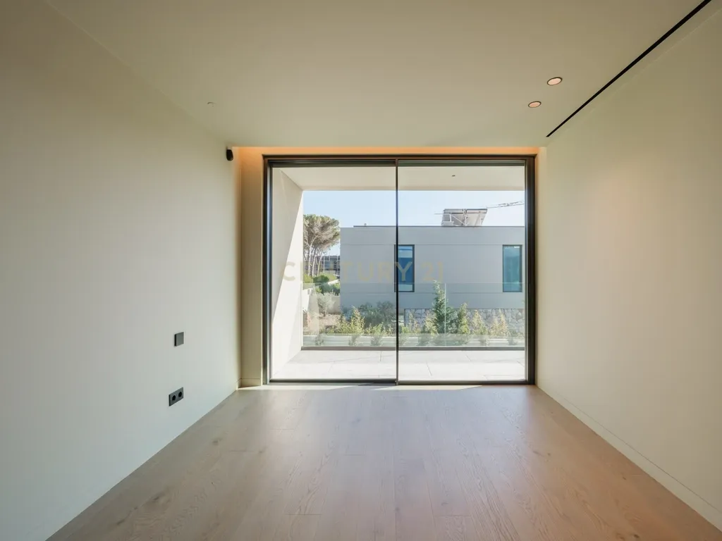 Moradia T5+1 em Cascais - Image 16