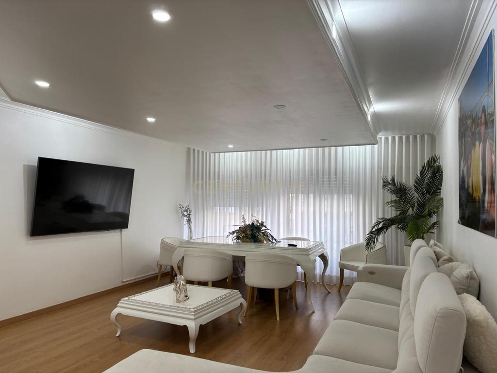 Apartamento T2 em Massamá Norte  - Image 8