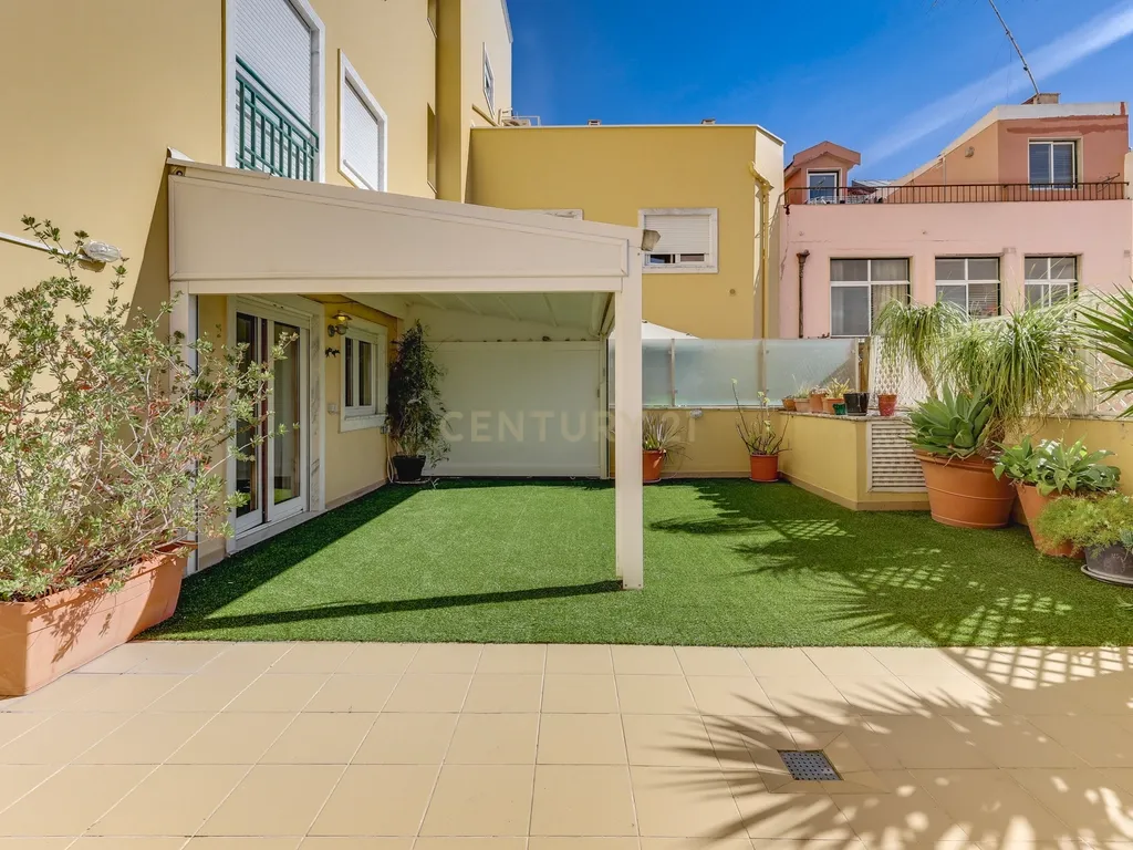 Apartamento T3 ( 2+1 ) Avenidas Novas ( Bairro do Rêgo), Lisboa - Image 2