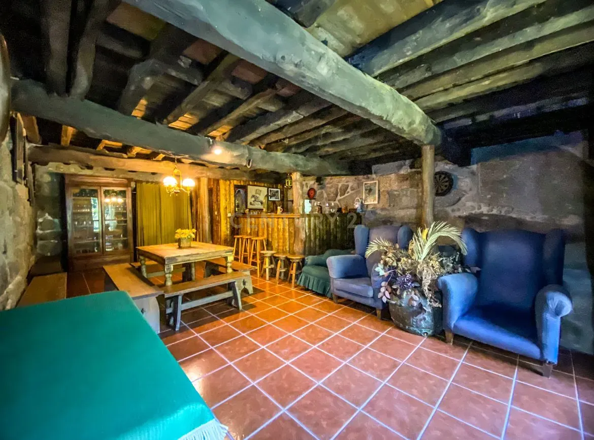 Sumptuosa e ancestral moradia para habitação particular ou turismo de habitação, com onze quartos, no centro de Oliveira do Conde, Carregal do Sal - Image 80