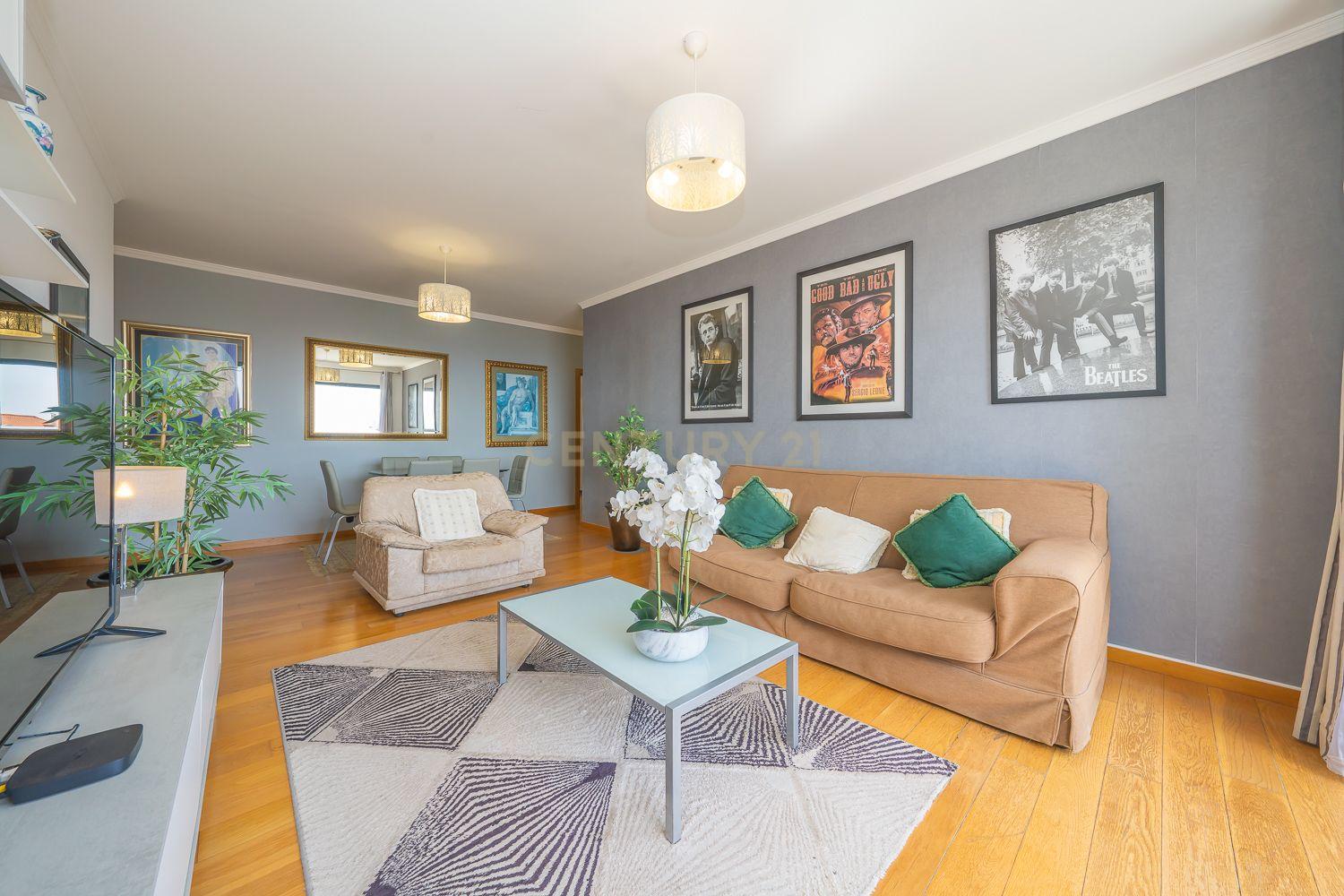Apartamento T2 à venda em Funchal (Sé), Funchal — foto 2