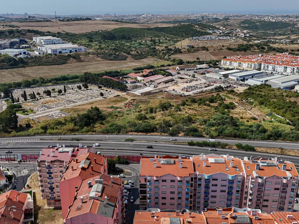 Apartamento T2 Remodelado (Agualva/Cacém) - Image 25