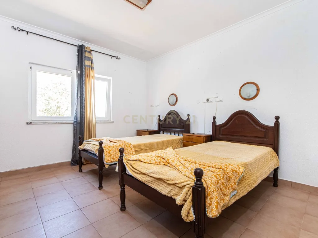 Moradia Exclusiva para Investimento em Quinta do Anjo, Palmela - Image 73