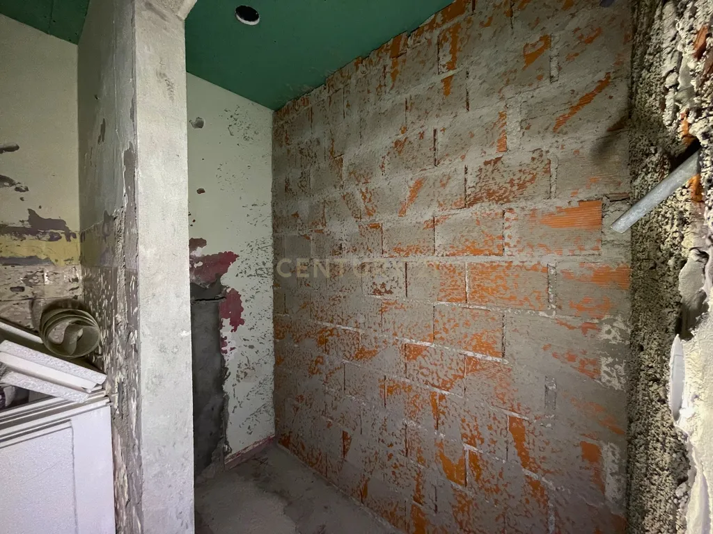 Casa para restauro em Duas Igrejas / Paredes - Image 20