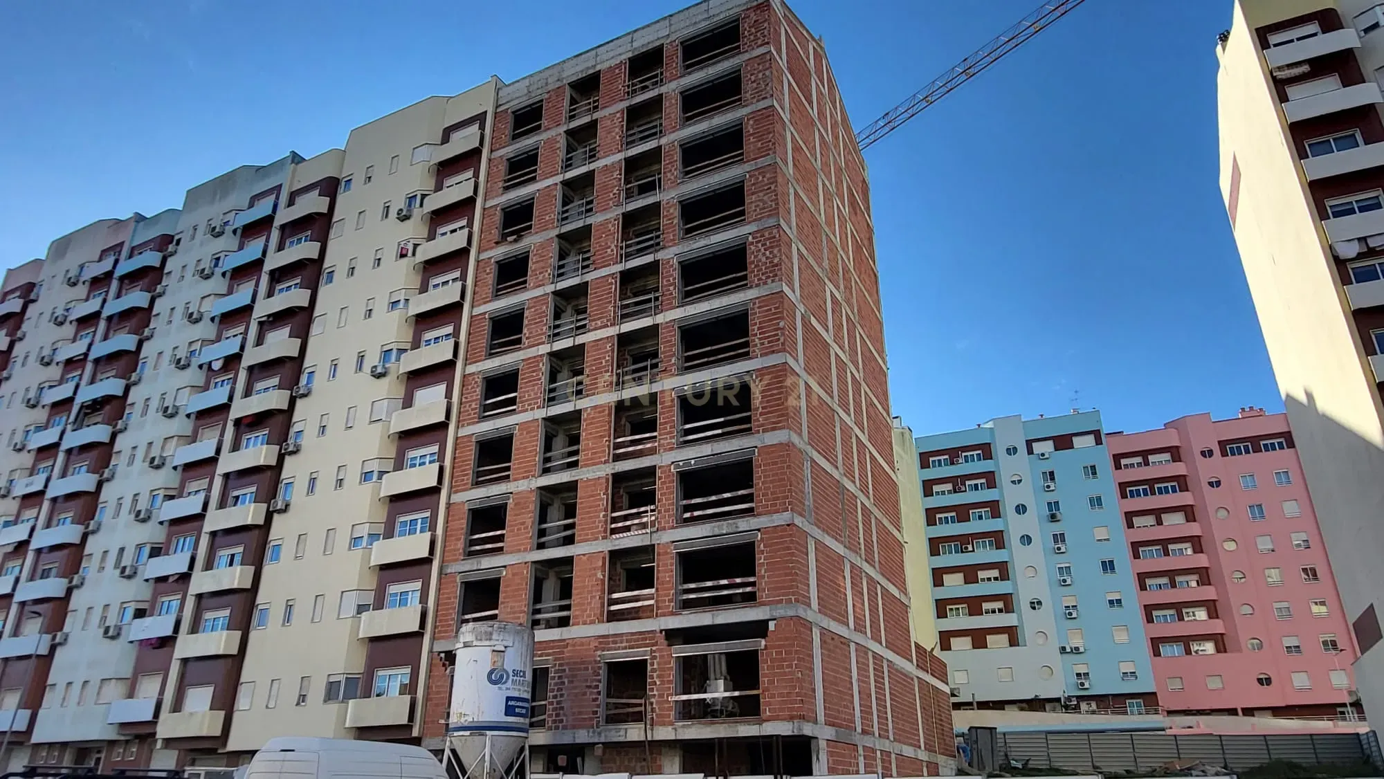APARTAMENTO T3 | SANTA MARTA DO PINHAL | CORROIOS - Image 3