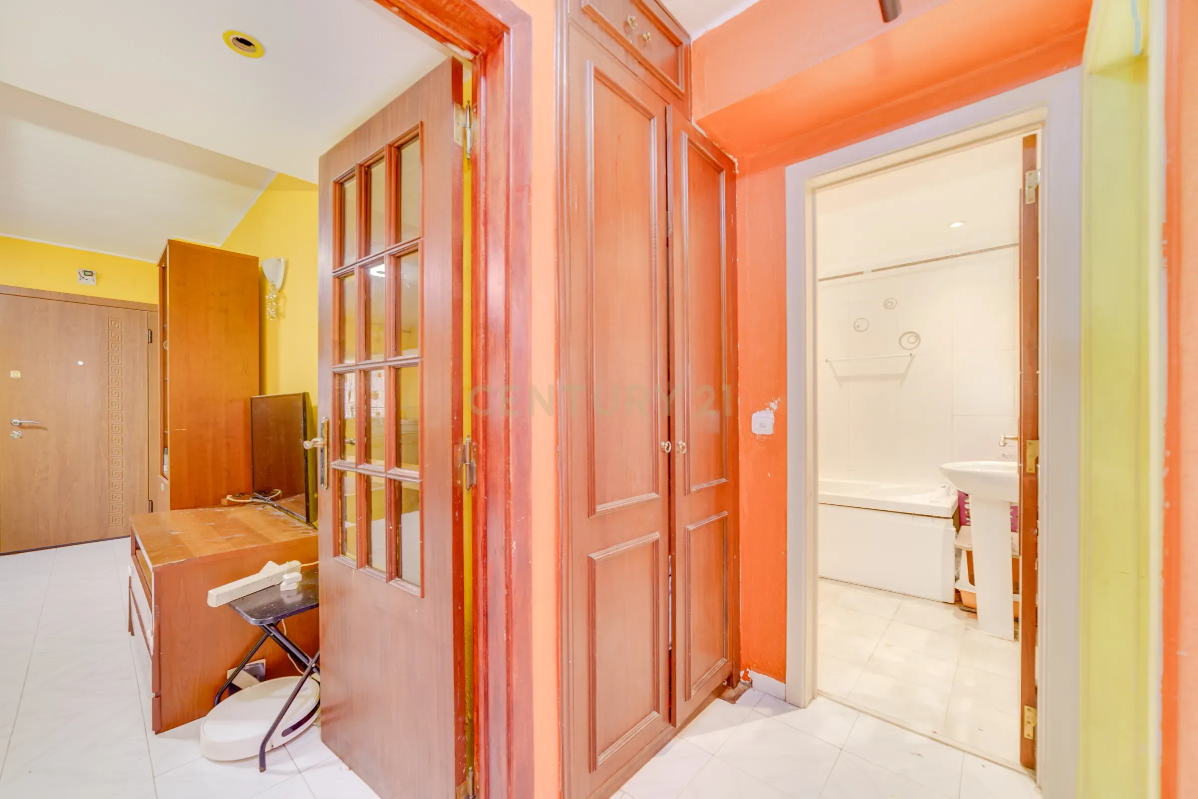 Apartamento T3 - Bairro dos Lóios - Lisboa - Image 9