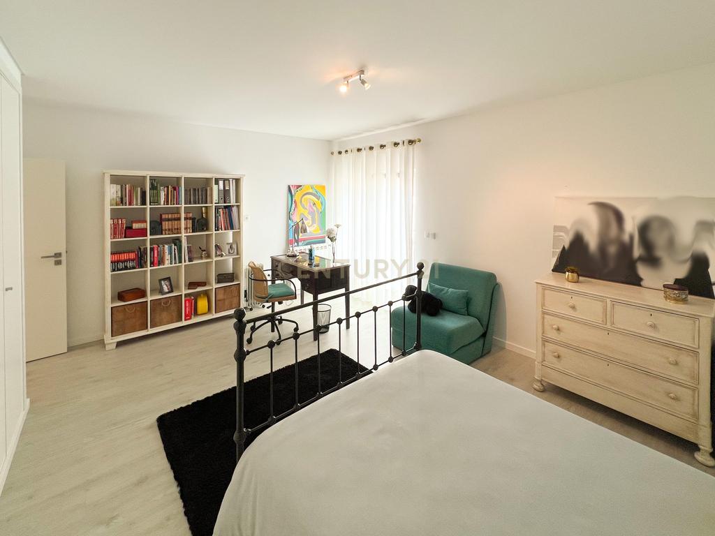 Apartamento T2 Duplex Torres Vedras centro - Image 22