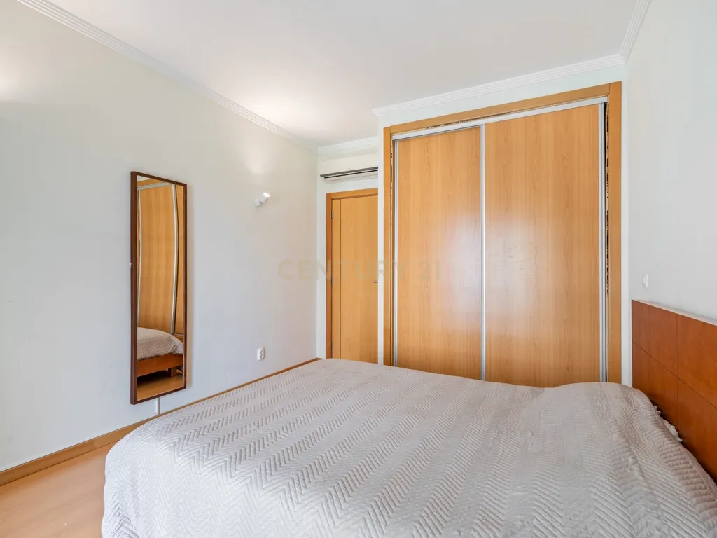 Apartamento T1 - PORTIMÃO - Image 13