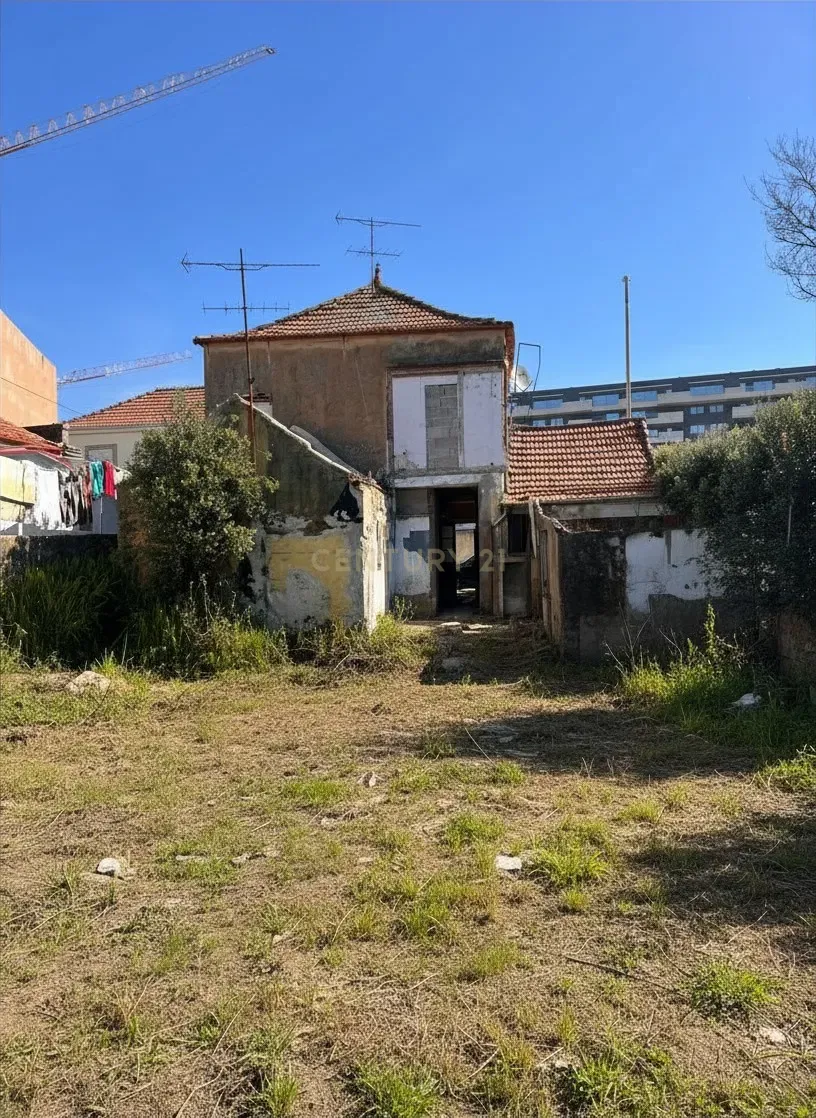 Fotografia 5 de Moradia T4+2 de Arquitetura Contemporânea | Leça da Palmeira